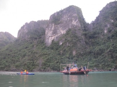 kayak-halong2