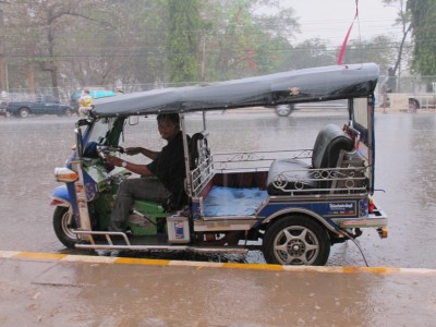 tuktuk